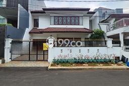Rumah Elit Modern Tanpa Renovasi di Pluit Jakarta Utara Rumah Elit Modern Tanpa Renovasi di Pluit Jakarta Utara