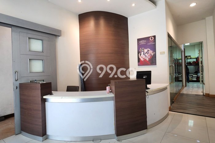 Untuk Dijual! Ruko di Roxy Jakarta Pusat LT 76m2 / LB 304m2 Kawasan Strategis Untuk Dijual! Ruko di Roxy Jakarta Pusat LT 76m2 / LB 304m2 Kawasan Strategis