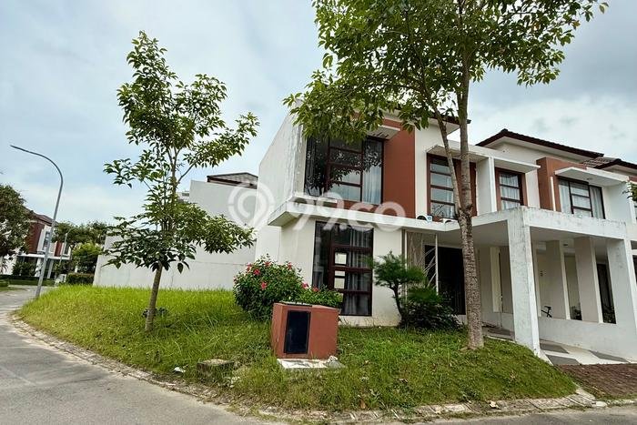 Disewakan! Rumah 3 Kamar Tidur &
2 Kamar Mandi di Batam Centre, Batam Disewakan! Rumah 3 Kamar Tidur &
2 Kamar Mandi di Batam Centre, Batam