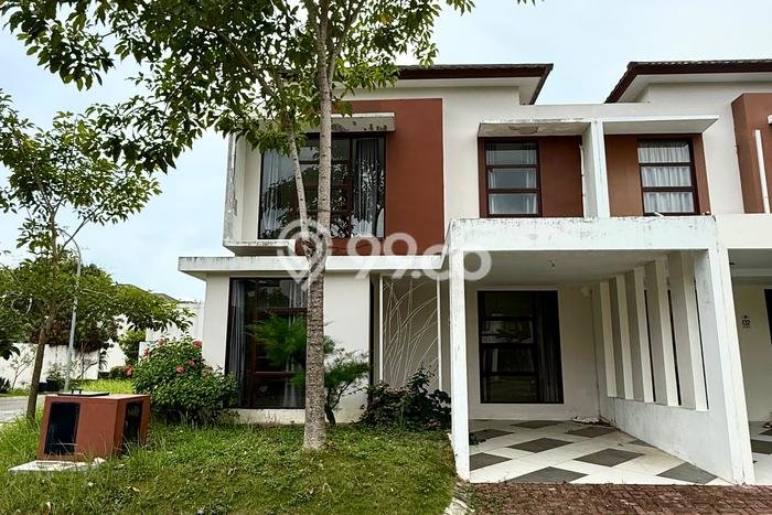 Disewakan! Rumah 3 Kamar Tidur &
2 Kamar Mandi di Batam Centre, Batam Disewakan! Rumah 3 Kamar Tidur &
2 Kamar Mandi di Batam Centre, Batam