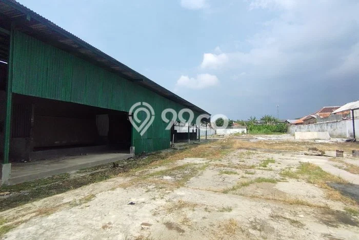 Gudang Disewakan Lokasi Plumbon Cirebon Harga Spesial! Gudang Disewakan Lokasi Plumbon Cirebon Harga Spesial!