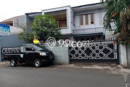 Rumah Mewah LB 450m2 Siap Huni Desain Elegan di Cipinang, Jakarta Timur Rumah Mewah LB 450m2 Siap Huni Desain Elegan di Cipinang, Jakarta Timur