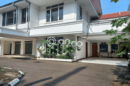 Hunian 3 Kamar Siap Huni Disewakan di Kebayoran Baru Harga Kompetitif Hunian 3 Kamar Siap Huni Disewakan di Kebayoran Baru Harga Kompetitif
