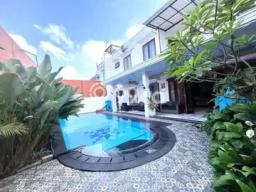Dijual Rumah Luas Megah Dengan View Cantik di Pejaten, Jakarta Selatan Dijual Rumah Luas Megah Dengan View Cantik di Pejaten, Jakarta Selatan