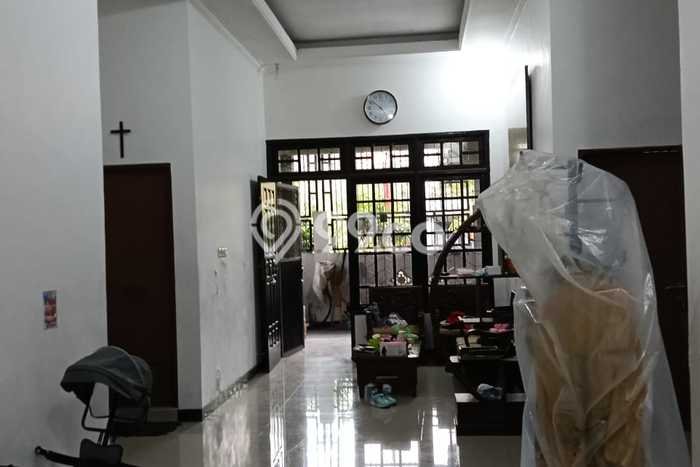 For Sale Rumah 3 Kamar Lokasi Strategis Bagus dan Strategis di Menganti For Sale Rumah 3 Kamar Lokasi Strategis Bagus dan Strategis di Menganti