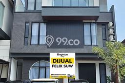 Rumah Elit Modern Tanpa Renovasi di Citraland Surabaya Rumah Elit Modern Tanpa Renovasi di Citraland Surabaya