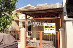 Rumah Minimalis 2 Kamar LT 90m2 di Gununganyar Rumah Minimalis 2 Kamar LT 90m2 di Gununganyar