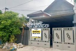 Rumah Strategis Minimalis Lb 135m2 di Rungkut, Surabaya Rumah Strategis Minimalis Lb 135m2 di Rungkut, Surabaya