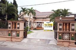 Rumah Luxury Modern Tanpa Renovasi di Kediri Kediri Rumah Luxury Modern Tanpa Renovasi di Kediri Kediri
