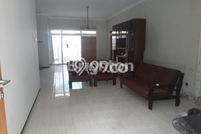 Siap Huni Hunian Elit 3 Kamar di Gayungan Dekat ke Mana Saja Siap Huni Hunian Elit 3 Kamar di Gayungan Dekat ke Mana Saja
