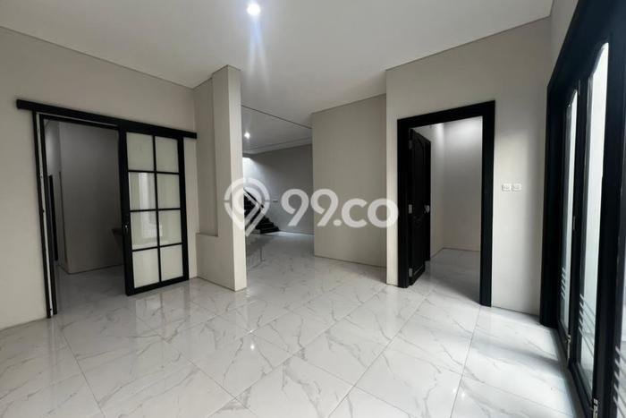 Rumah Eksklusif Dijual LT 160m2 di Sidoarjo, Sidoarjo Rumah Eksklusif Dijual LT 160m2 di Sidoarjo, Sidoarjo