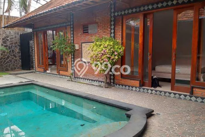 Jarang Ada! Rumah Sewa 3 Kamar Bagus Siap Huni Seminyak Jarang Ada! Rumah Sewa 3 Kamar Bagus Siap Huni Seminyak