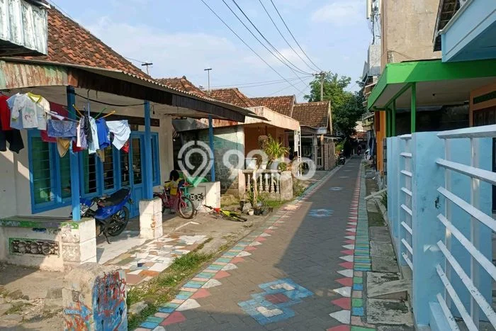 Dijual Rumah Strategis Bagus Punya 6 KT di Kebomas Gresik SHM Dijual Rumah Strategis Bagus Punya 6 KT di Kebomas Gresik SHM