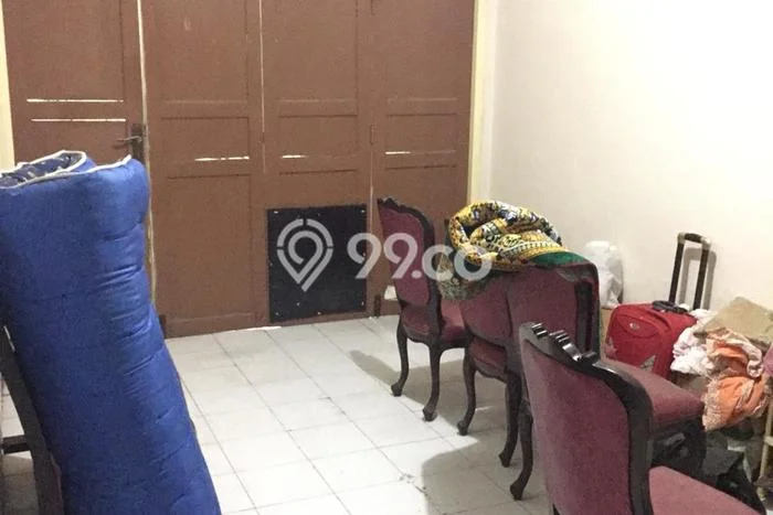 Rumah Harga Nego 3 Kamar Tidur di Kawasan Residential Manyar, Gresik Rumah Harga Nego 3 Kamar Tidur di Kawasan Residential Manyar, Gresik