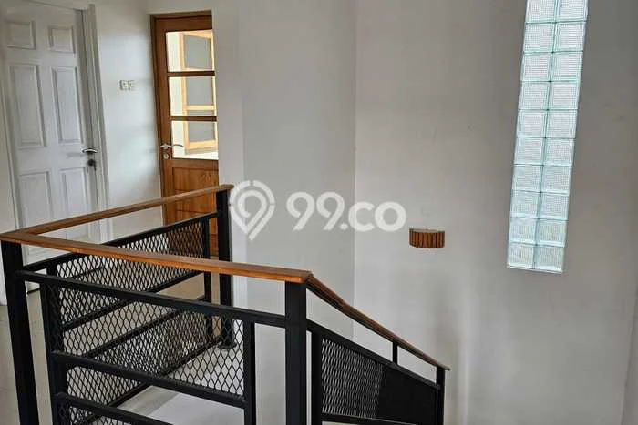 Jual Rumah Bagus Siap Huni LB 135m2 di Kebomas, Gresik Jual Rumah Bagus Siap Huni LB 135m2 di Kebomas, Gresik