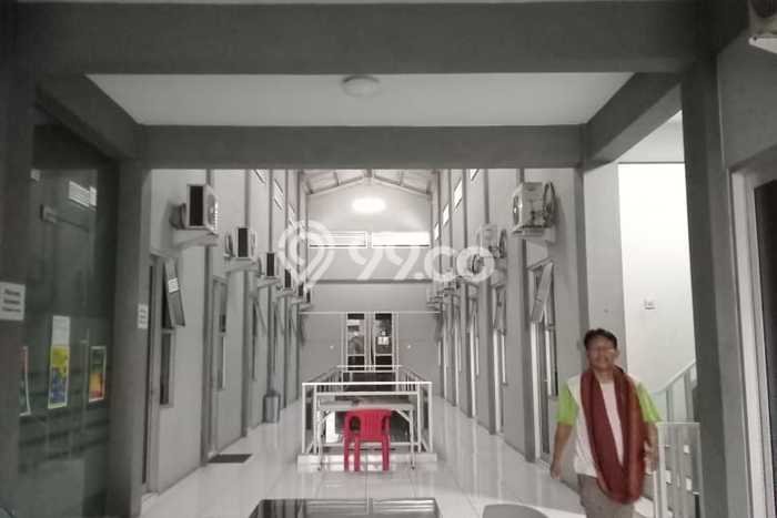 For Sale Rumah Mewah Exclusive di Kebomas, Gresik For Sale Rumah Mewah Exclusive di Kebomas, Gresik