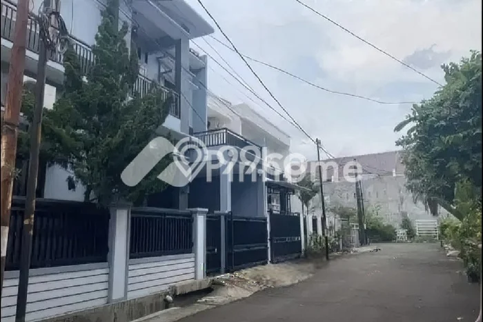 Rumah Sewa Jakarta Timur LT 120m2 LB 200m2 Area Pondok Kelapa Rumah Sewa Jakarta Timur LT 120m2 LB 200m2 Area Pondok Kelapa