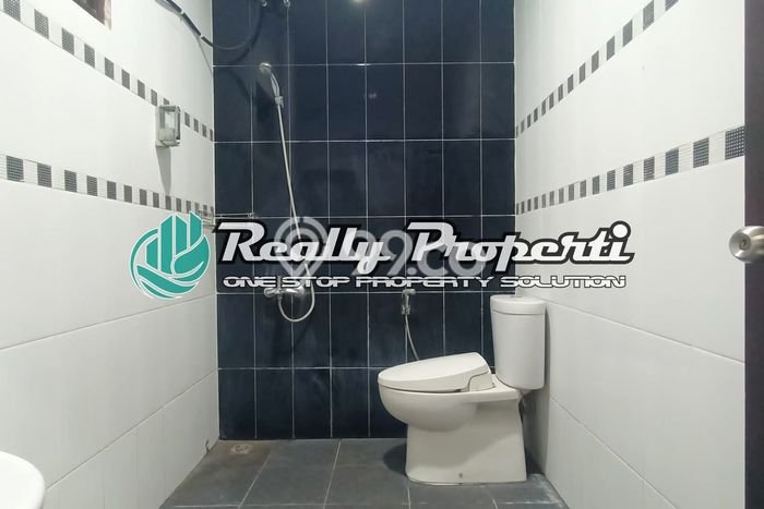 Rumah Minimalis 4 KT di Jatimakmur Bekasi Semi Furnished Rumah Minimalis 4 KT di Jatimakmur Bekasi Semi Furnished