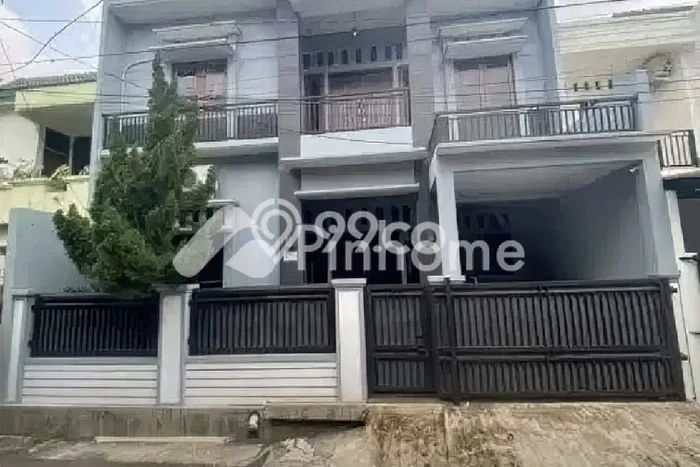 Rumah Sewa Jakarta Timur LT 120m2 LB 200m2 Area Pondok Kelapa Rumah Sewa Jakarta Timur LT 120m2 LB 200m2 Area Pondok Kelapa