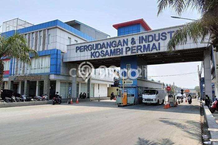 Gudang Dijual di Tangerang LT 829m2 & LB 1200m2 Lokasi Terbaik! Gudang Dijual di Tangerang LT 829m2 & LB 1200m2 Lokasi Terbaik!