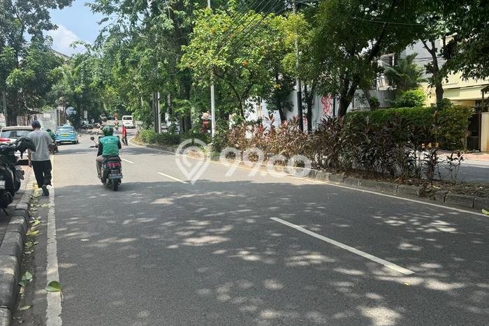 Tanah Investasi Dijual di Jakarta Selatan Punya Luas 14737m2 Tanah Investasi Dijual di Jakarta Selatan Punya Luas 14737m2