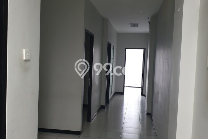 Ruko Lokasi Strategis di , Luas 225m2m², Disewakan, Area Bisnis Ruko Lokasi Strategis di , Luas 225m2m², Disewakan, Area Bisnis