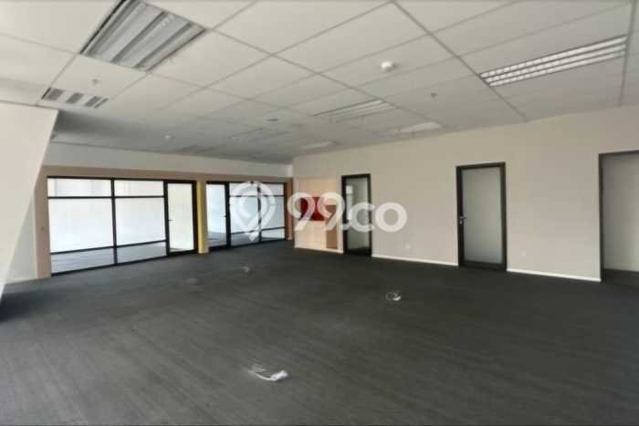 FOR RENT! Kantor di Pakuwon Cocok untuk Bisnis 269m2 FOR RENT! Kantor di Pakuwon Cocok untuk Bisnis 269m2
