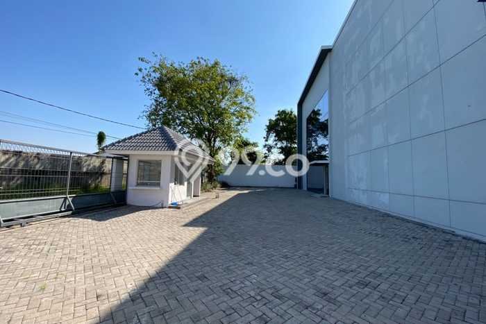 FOR SALE! Gudang di Waru Sidoarjo, LT 3016m2, LB 2510m2 FOR SALE! Gudang di Waru Sidoarjo, LT 3016m2, LB 2510m2