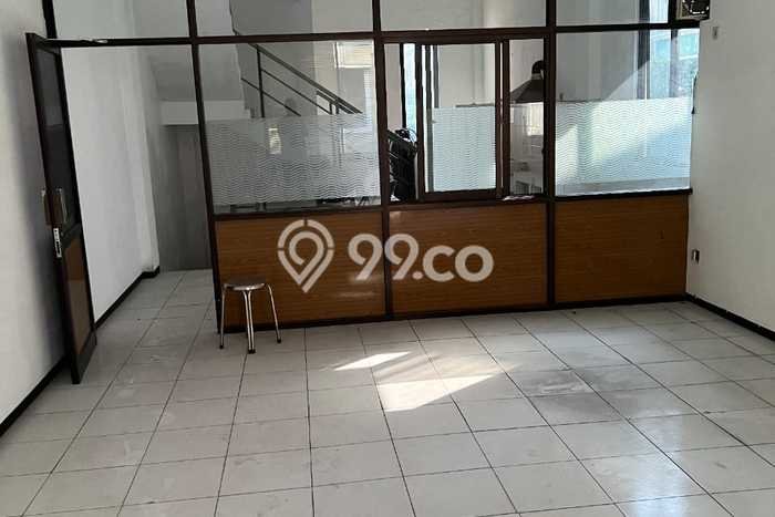 Area Strategis! Disewakan Ruko Lokasi Waru, Sidoarjo Cocok untuk Bisnis Area Strategis! Disewakan Ruko Lokasi Waru, Sidoarjo Cocok untuk Bisnis