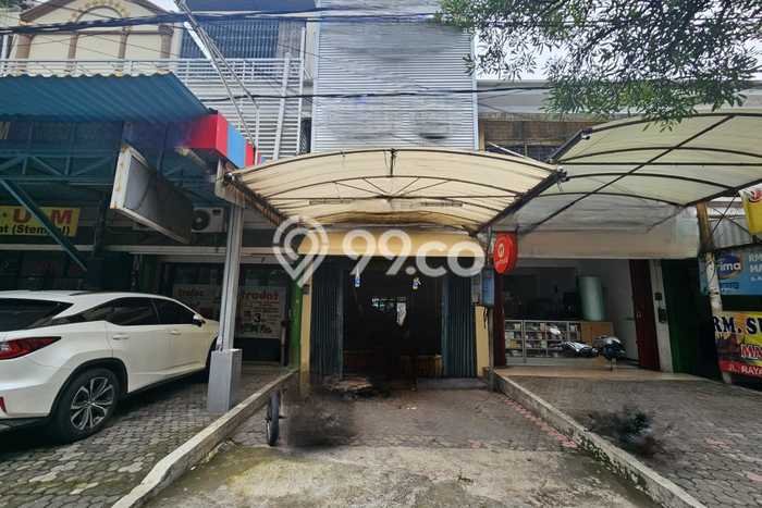 Ruko Dijual di Surabaya LT 120m2 & LB 200m2 Lokasi Terbaik! Ruko Dijual di Surabaya LT 120m2 & LB 200m2 Lokasi Terbaik!