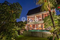 Hunian Elit LB 600m2 Siap Huni Desain Elegan di canggu, Badung Hunian Elit LB 600m2 Siap Huni Desain Elegan di canggu, Badung