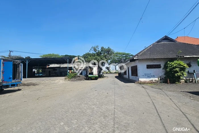 Unit Gudang Paling Strategis di Beji Pasuruan dengan LB 1375m2 Unit Gudang Paling Strategis di Beji Pasuruan dengan LB 1375m2