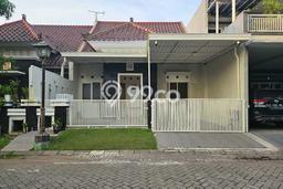 Rumah Mewah Siap Huni LT 152m2 di Rungkut, Surabaya Rumah Mewah Siap Huni LT 152m2 di Rungkut, Surabaya