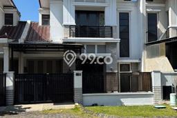 Dijual Rumah Mewah Elegan Dengan View Cantik di Raya A Yani, Surabaya Dijual Rumah Mewah Elegan Dengan View Cantik di Raya A Yani, Surabaya