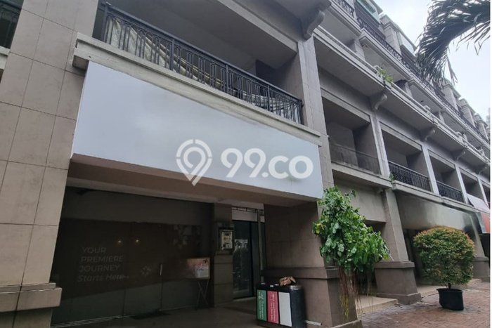 Ruko Dijual di Jakarta Barat LT 75m2 & LB 300m2 Lokasi Terbaik! Ruko Dijual di Jakarta Barat LT 75m2 & LB 300m2 Lokasi Terbaik!