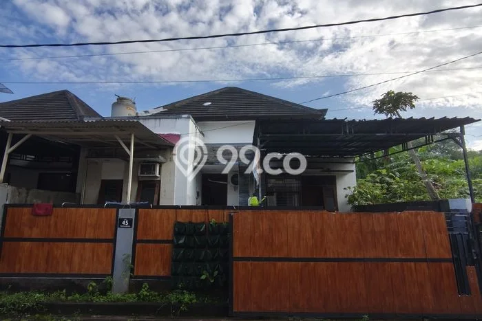 Dijual Rumah Modern 2 KT di Taman Griya, Badung Dijual Rumah Modern 2 KT di Taman Griya, Badung