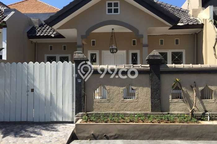 Rumah Luas Asri 2 KT Siap Pakai di Jimbaran Badung Rumah Luas Asri 2 KT Siap Pakai di Jimbaran Badung