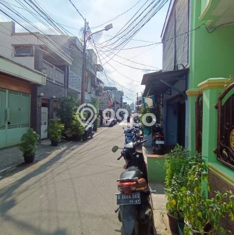 Jual Rumah Bagus Siap Huni LB 179m2 di Palmerah, Jakarta Barat Jual Rumah Bagus Siap Huni LB 179m2 di Palmerah, Jakarta Barat
