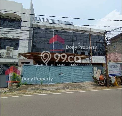 Ruko Lokasi Strategis Kawasan Petojo, Luas 540m², Jalan Raya Ruko Lokasi Strategis Kawasan Petojo, Luas 540m², Jalan Raya