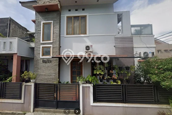 Dijual Cepat Rumah Bagus Siap Huni LB 280m2 di Karawaci, Tangerang Dijual Cepat Rumah Bagus Siap Huni LB 280m2 di Karawaci, Tangerang