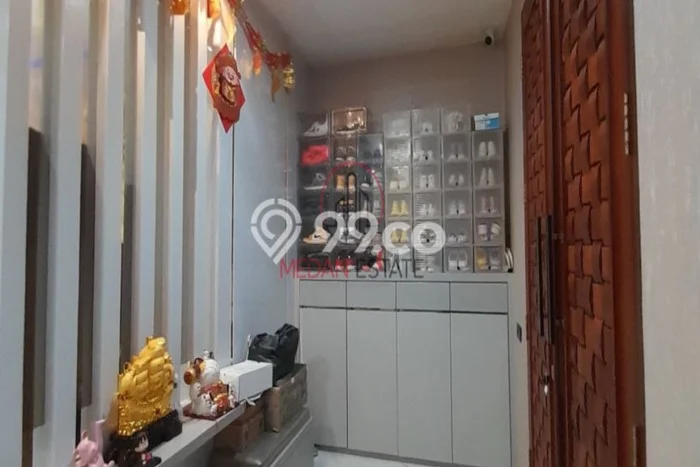 Siap Huni Rumah Mewah 5 Kamar di Percut Sei Tuan Dekat ke Mana Saja Siap Huni Rumah Mewah 5 Kamar di Percut Sei Tuan Dekat ke Mana Saja