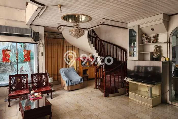 Rumah Mewah Dijual LT 412m2 di Medan Polonia, Medan Rumah Mewah Dijual LT 412m2 di Medan Polonia, Medan