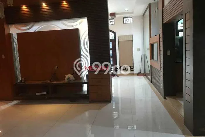 Dijual Vila di Medan Kota, Luas 190m2m², Akses ke transportasi Dijual Vila di Medan Kota, Luas 190m2m², Akses ke transportasi