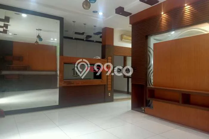 Dijual Vila di Medan Kota, Luas 190m2m², Akses ke transportasi Dijual Vila di Medan Kota, Luas 190m2m², Akses ke transportasi