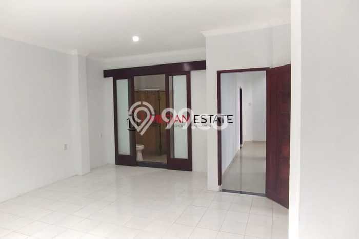 FOR SALE! Vila di Medan Area, Luas 17m2m², Lokasi Strategis FOR SALE! Vila di Medan Area, Luas 17m2m², Lokasi Strategis