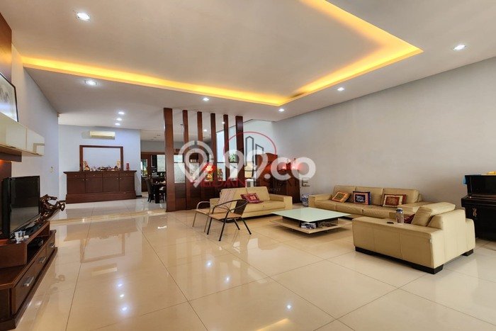 Hunian Eksklusif Dijual LT 324m2 di Medan Polonia, Medan Hunian Eksklusif Dijual LT 324m2 di Medan Polonia, Medan