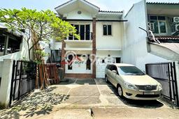 Rumah Luxury Modern Siap Huni di Kemang Jakarta Selatan Rumah Luxury Modern Siap Huni di Kemang Jakarta Selatan
