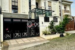 Rumah Luxury Modern Tanpa Renovasi di Lebak Bulus Jakarta Selatan Rumah Luxury Modern Tanpa Renovasi di Lebak Bulus Jakarta Selatan