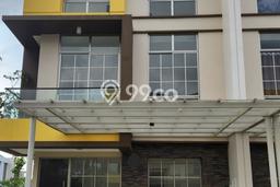 Rumah Luas Asri 3 KT Siap Pakai di Pantai Indah Kapuk 2 Jakarta Utara Rumah Luas Asri 3 KT Siap Pakai di Pantai Indah Kapuk 2 Jakarta Utara