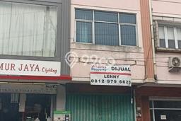 Ruko Bagus Dijual LB 240m2 Lokasi Strategis Jakarta Selatan Area Cocok untuk Bisnis Ruko Bagus Dijual LB 240m2 Lokasi Strategis Jakarta Selatan Area Cocok untuk Bisnis
